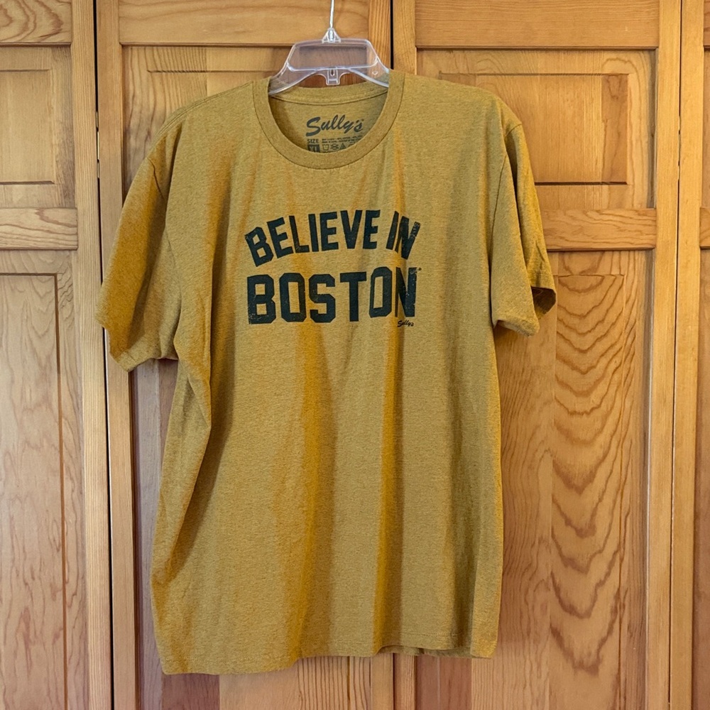 Sully’s Men's Yellow 'Believe in Boston' Tee